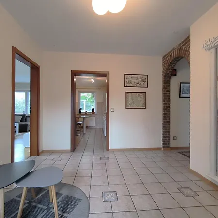 Kiara - Mit Terrasse, 2 Schlafzimmern Und Einem Grossem Wohnzimmer Apartmán