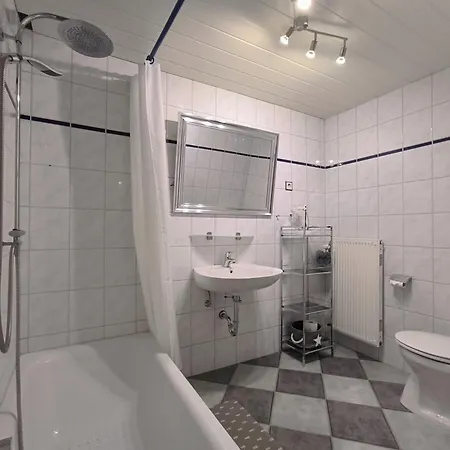 Apartmán Kiara - Mit Terrasse, 2 Schlafzimmern Und Einem Grossem Wohnzimmer *